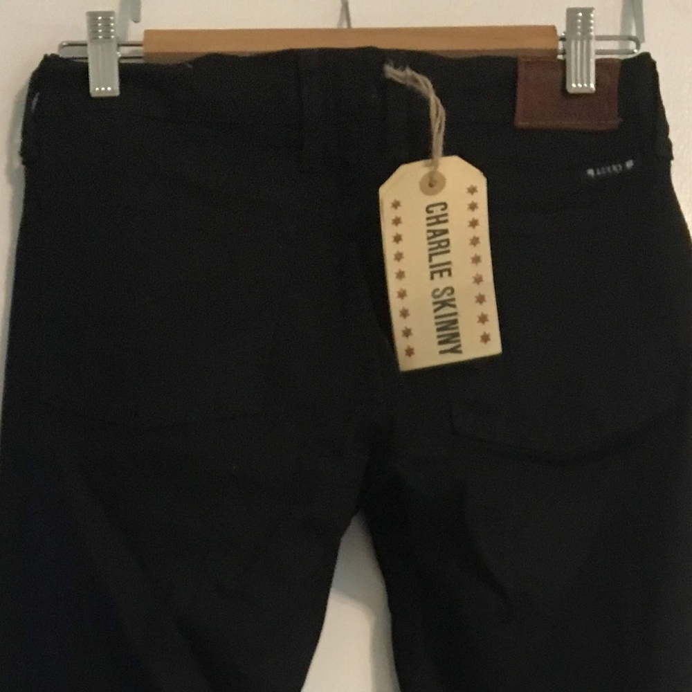 NWT Lucky Brand Black Jeans-Size 26